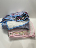 Set of 2 tablecloth with flowers print