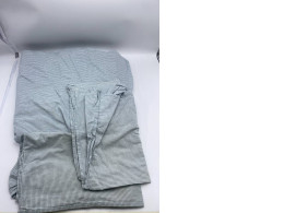 Set of 3 Blue bed sheet and pillowcases 