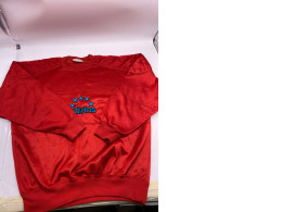 Red round neck sweater