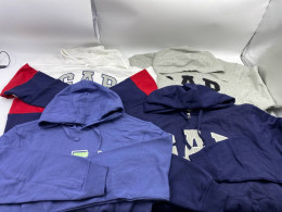 Set of 4 Men's Hooded Sweatshirts