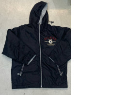  Converse  Black hooded winter jacket