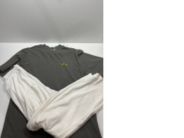 Home suit: t-shirt and white pants