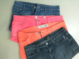 Set of 4 pairs of denim shorts, different colors