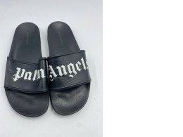 Black men's slippers size 42