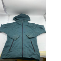 Green hooded sport sweatshirt Green hooded sport sweatshirt