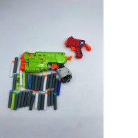 Boy's green gun with bullets Boy's green gun with bullets