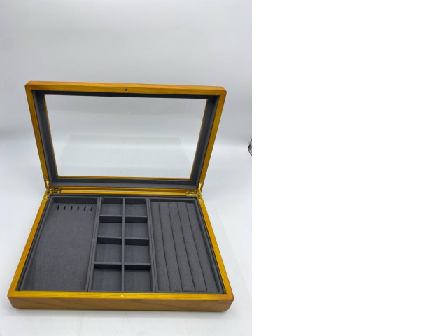 Wooden box for jewellery Wooden box for jewellery