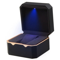 watch box with backlight