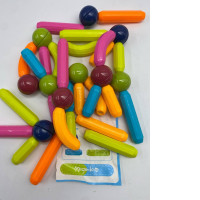 Kid's magnett constructor game