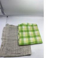 Set of 2 blankets