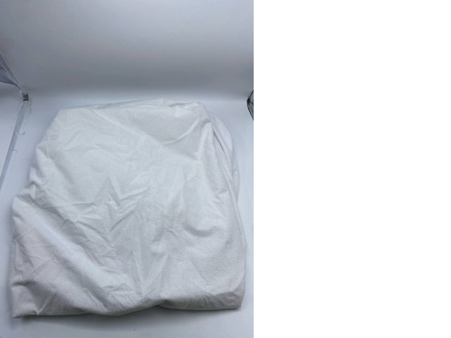 White Pillowcase White Pillowcase