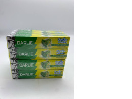Set of DARLIE toothpaste