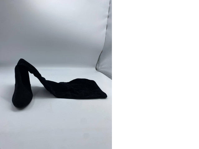 Left women's boot size 38 Left women's boot size 38