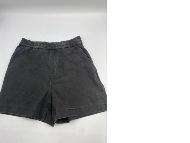 Grey home shorts Grey home shorts