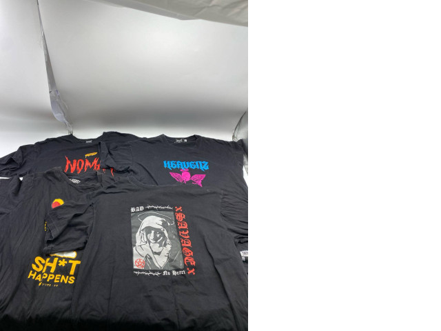 Set of 4 black secondhand t-shirt Set of 4 black secondhand t-shirt