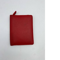 Red wallet