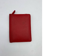 Red wallet