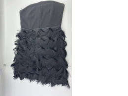 Short women's dress size S