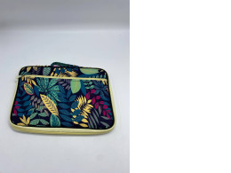 Multicolored laptop bag Multicolored laptop bag