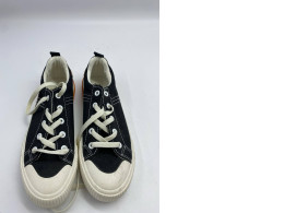 Set of 2 secondhand keds