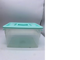 Clear plastic box