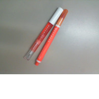 Set of 2 WAKEMAKE Makeup Pencils