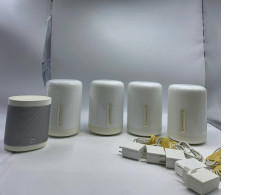 BIG SET OF SECONDHAND XIAOMI for your home:4 lamps and 1 speaker