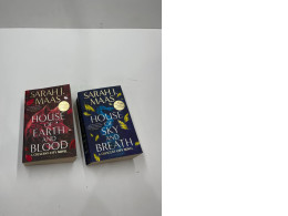 Set of 2 books by Sarah J. Maas Set of 2 books by Sarah J. Maas