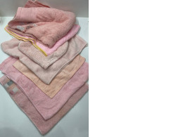 Set of pink towels