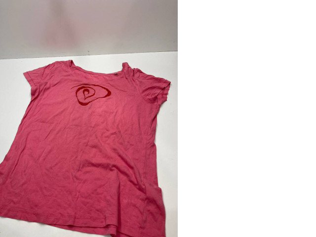 Pink t-shirt Pink t-shirt