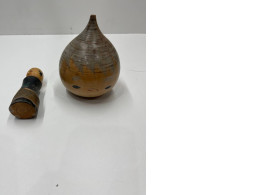 Set of 2 wooden toys