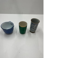 Set of 3 souvenir cups
