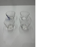 Set of 4 clear sake shotglasses Set of 4 clear sake shotglasses