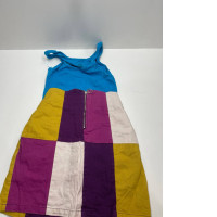 Gitl's summer suit: blue t-shirt and colorful skirt