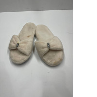 White women's soft shoes White women's soft shoes