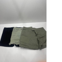 Set of short shorts Set of short shorts