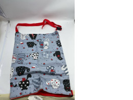 Blue kid's apron with cats print