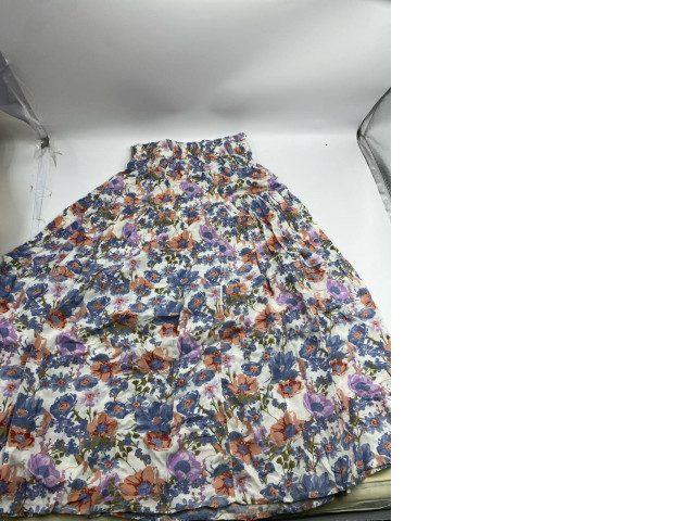 Long multicolored flowers printed skirt Long multicolored flowers printed skirt