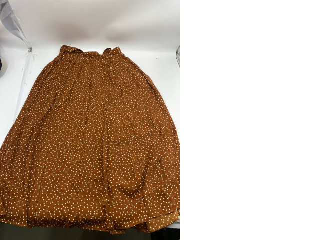 Long brown polka dot skirt Long brown polka dot skirt