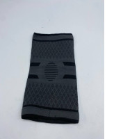 Black knee holder Black knee holder