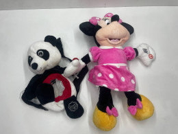 Set of 2 soft toys
