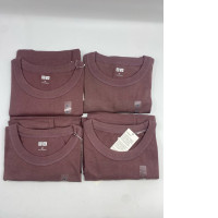 Set of 4 UNIQLO Red round neck t-shirt 