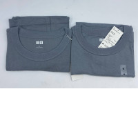 Set of 2 UNIQLO Gray round neck t-shirt Set of 2 UNIQLO Gray round neck t-shirt
