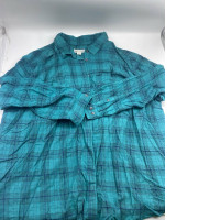 Blue plaid long-sleeved shirt