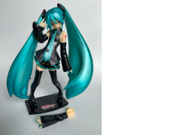 Japanese figure Miku Japanese figure Miku