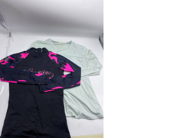 Set of 2 Long sleeve workout shirt Set of 2 Long sleeve workout shirt