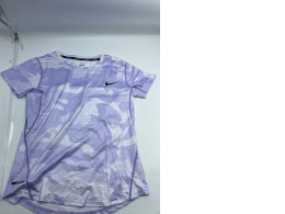 Blue short-sleeved round neck sports shirt