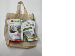 Set of 2 Coconut crisps with bag
