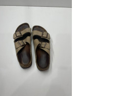 Dark grey slippers Dark grey slippers