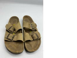 Dark beige slippers
